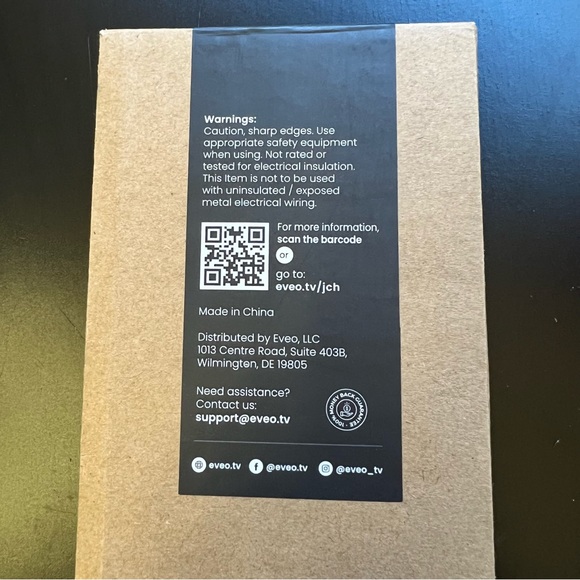 EVEO Cable Management Under Desk Kit (96'' J Channel 6X16in) BLACK - Picture 6 of 6